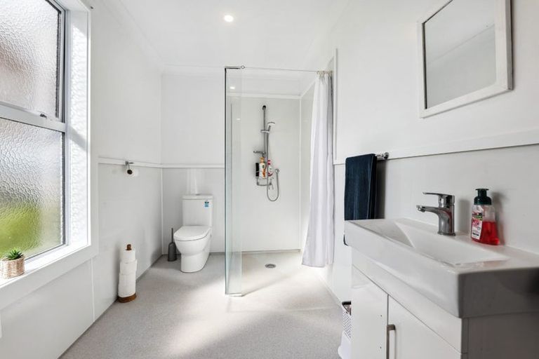 Photo of property in 443 Normanby Road, Okaiawa, Hawera, 4671