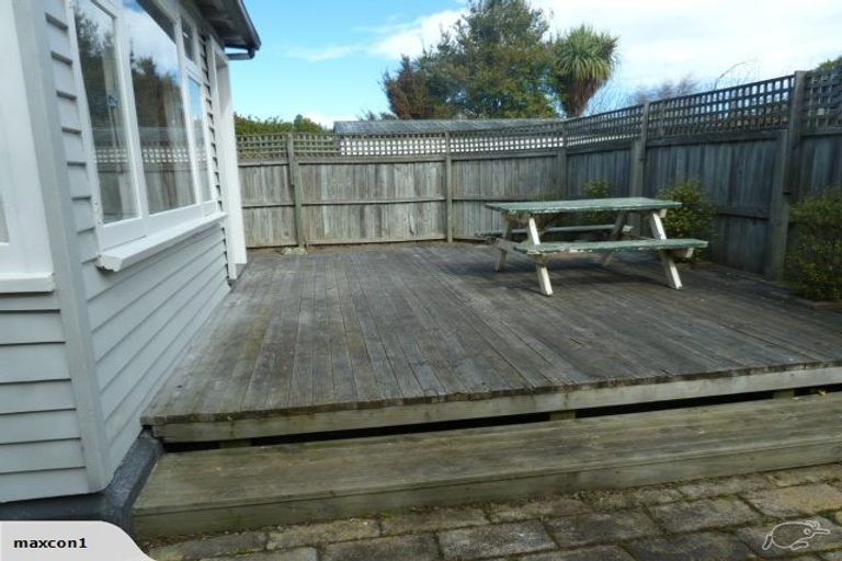 Photo of property in 231 Geraldine Street, Edgeware, Christchurch, 8013