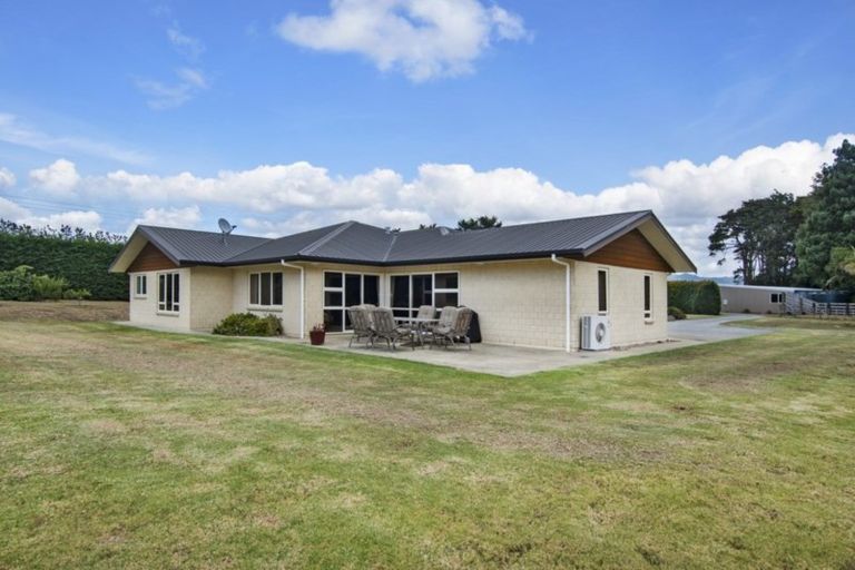 Photo of property in 46 Crawford Road, Maungakaramea, 0178