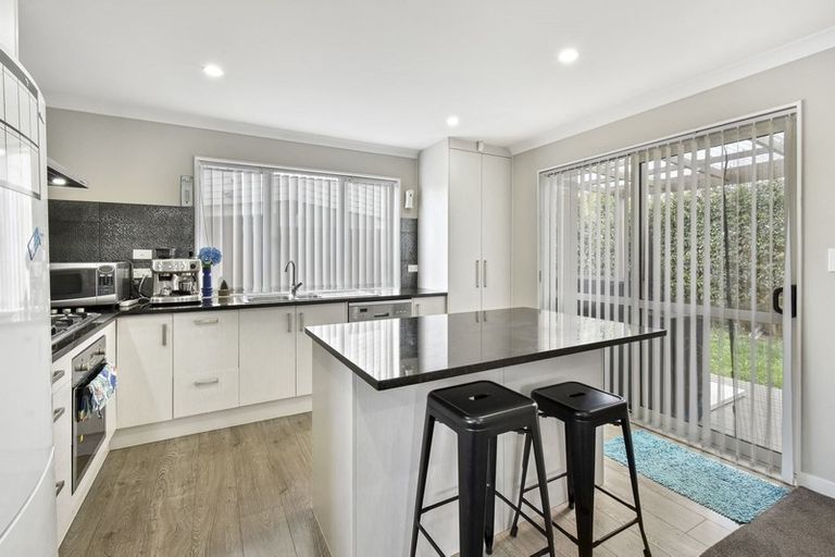 Photo of property in 89 Naylors Drive, Mangere, Auckland, 2022