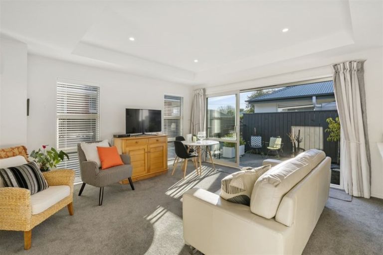 Photo of property in 2/352 Ilam Road, Bryndwr, Christchurch, 8053