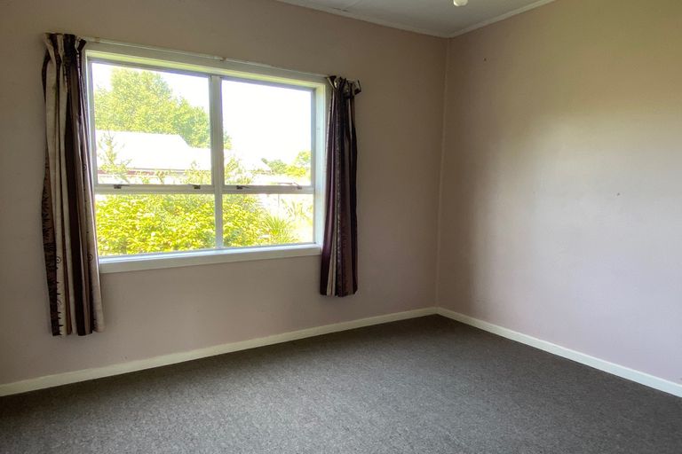 Photo of property in 18 Mckenzie Street, Fairlie, 7925