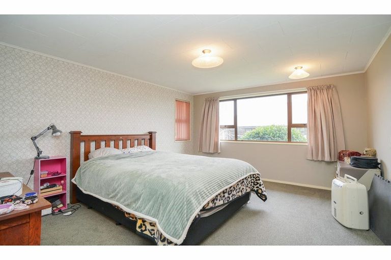 Photo of property in 20 Vogel Street, Waikiwi, Invercargill, 9810