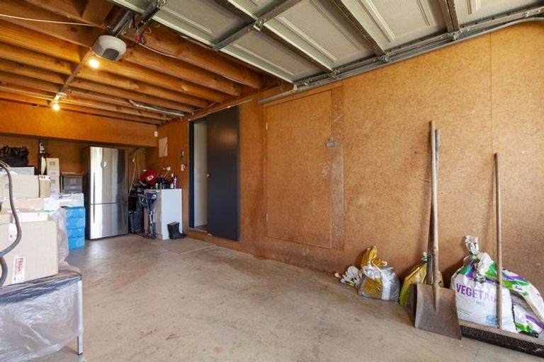 Photo of property in 1 Pohutukawa Drive, Cable Bay, 0420