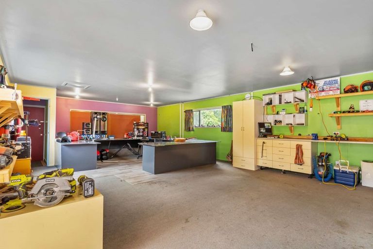 Photo of property in 464 Owaka Valley Road, Owaka, 9586