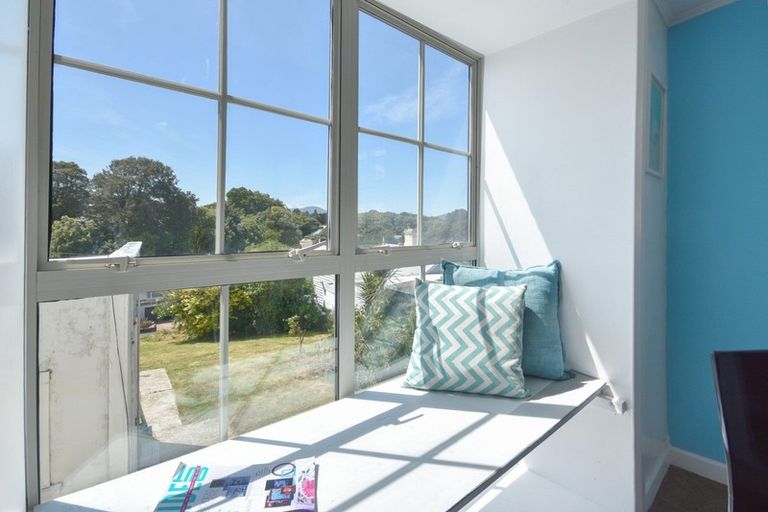 Photo of property in 32 Meadow Street, Mornington, Dunedin, 9011