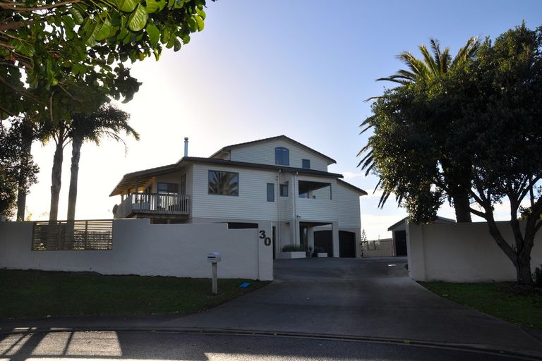 Photo of property in 30 Reo Crescent, Waihi Beach, 3611