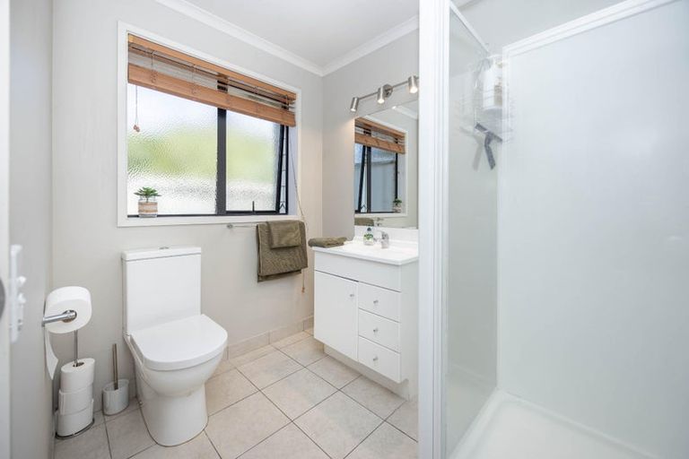 Photo of property in 31 Nielsen Gardens, Rototuna, Hamilton, 3210