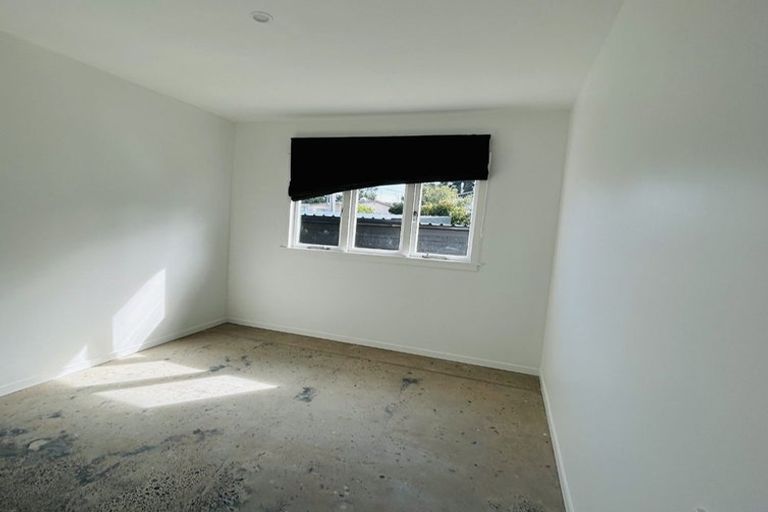 Photo of property in 12 Moana Road, Tinopai, Matakohe, 0593