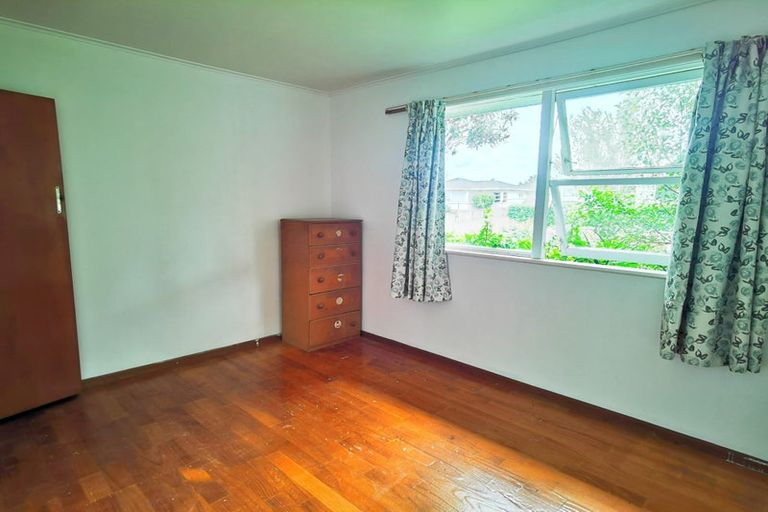 Photo of property in 60 Tatariki Street, Rosehill, Papakura, 2113