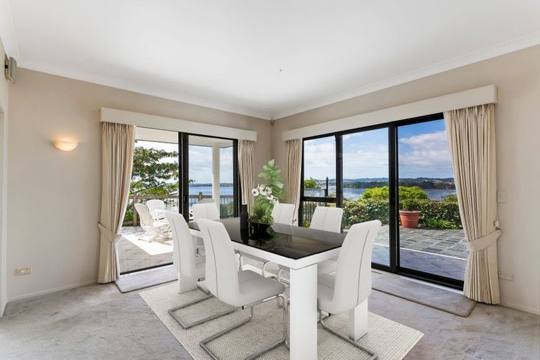 Photo of property in 220 Sandspit Road, Shelly Park, Auckland, 2014