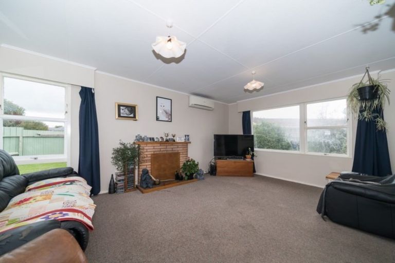 Photo of property in 28 Dewe Avenue, Feilding, 4702