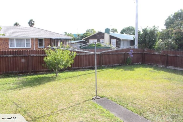 Photo of property in 2/47a Wintere Road, Papatoetoe, Auckland, 2025