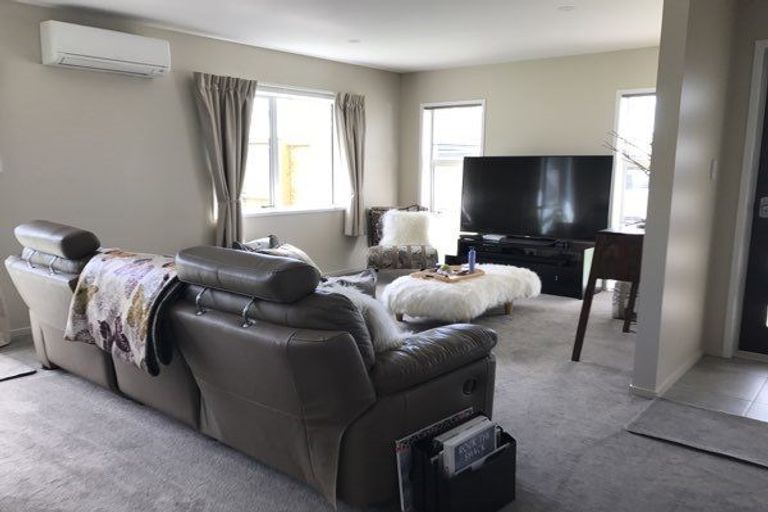 Photo of property in 14 Catchpole Place, Woodend, 7610