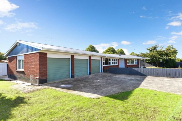 Photo of property in 1 Thorpe Street, Fairview Downs, Hamilton, 3214