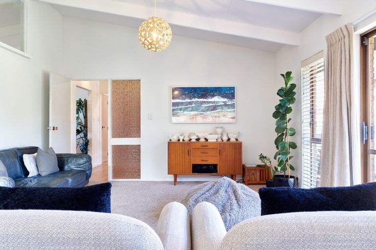 Photo of property in 8 Ewan Place, Taradale, Napier, 4112