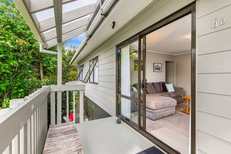 Photo of property in 2/6 Helena Street, Massey, Auckland, 0614