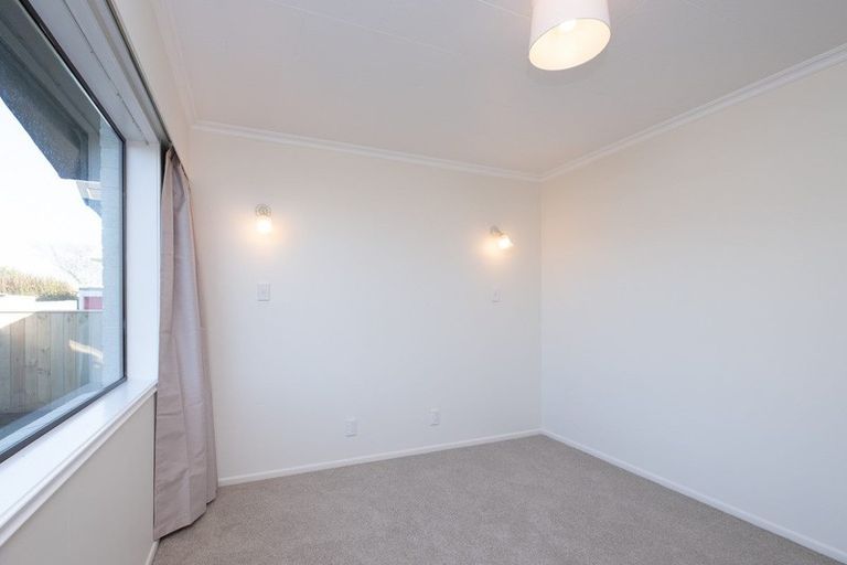 Photo of property in 24 Albion Street, Hawera, 4610