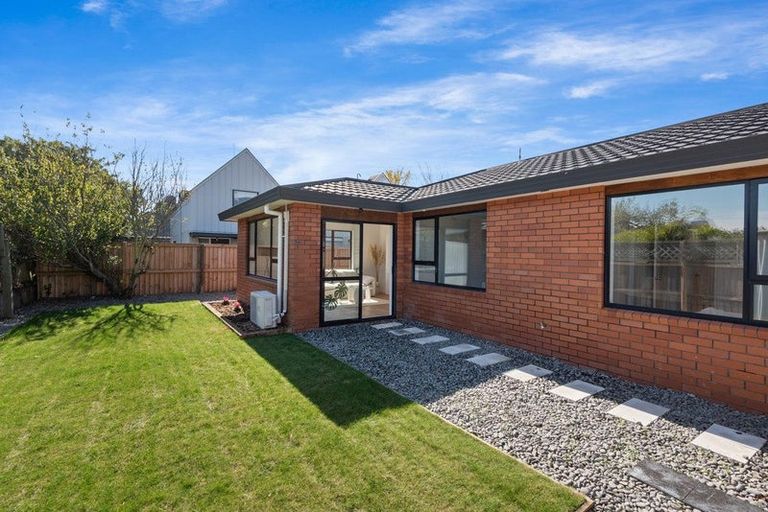 Photo of property in 1/97 Mandeville Street, Riccarton, Christchurch, 8011