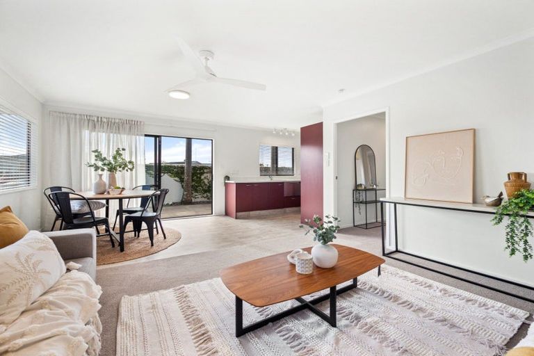 Photo of property in 8a Heath Street, Mount Maunganui, 3116