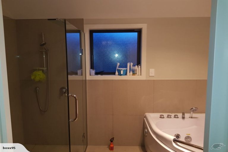 Photo of property in 33 Edith Collier Drive, Otamatea, Whanganui, 4500