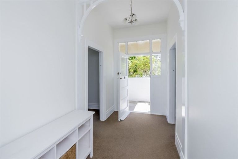 Photo of property in 56b Rahui Road, Otaki, 5512