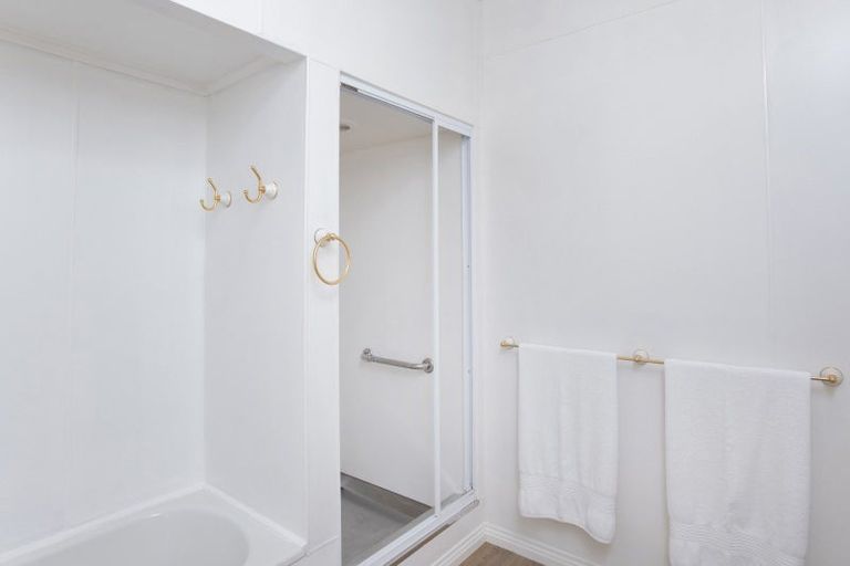 Photo of property in 89 Esplanade, Kaiti, Gisborne, 4010