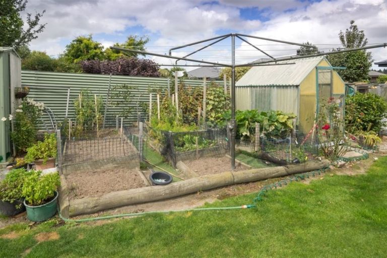 Photo of property in 3 Robinson Street, Rakaia, 7710