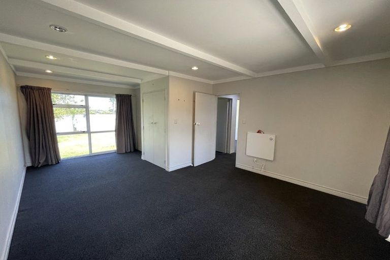 Photo of property in 296b Mangorei Road, Merrilands, New Plymouth, 4312