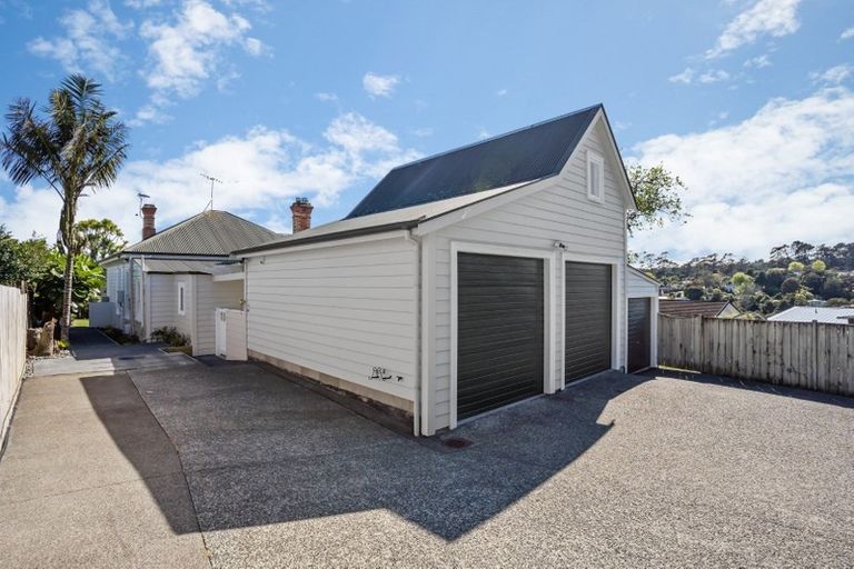 Photo of property in 95 Verbena Road, Birkdale, Auckland, 0626