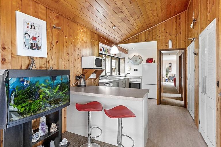 Photo of property in 121 Maungatawhiri Road, Raglan, 3295