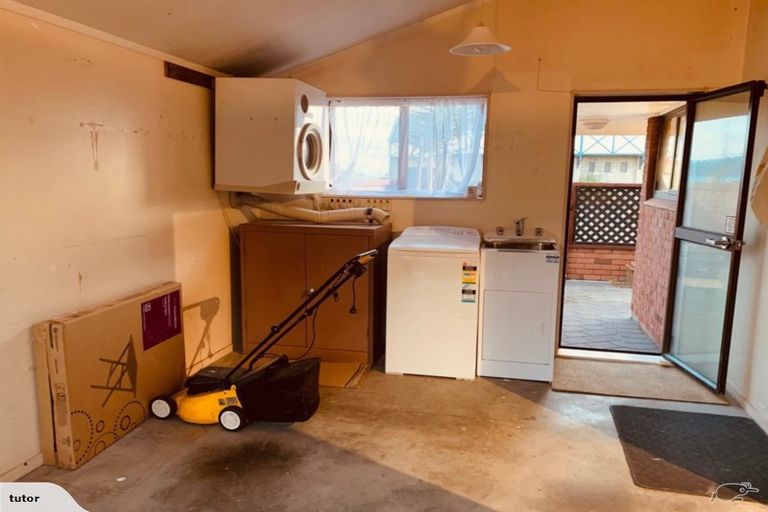 Photo of property in 141a The Esplanade, Petone, Lower Hutt, 5012