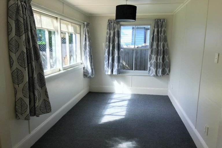 Photo of property in 150 Blenheim Road, Riccarton, Christchurch, 8041