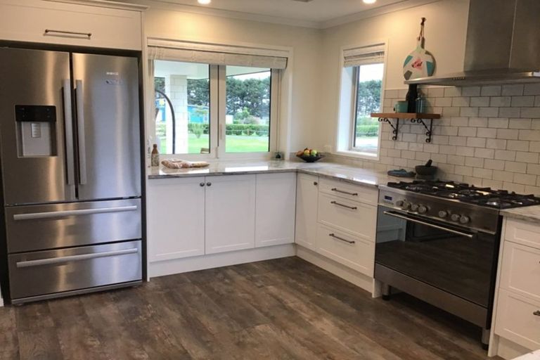 Photo of property in 55 Garth Road, Levin, 5571