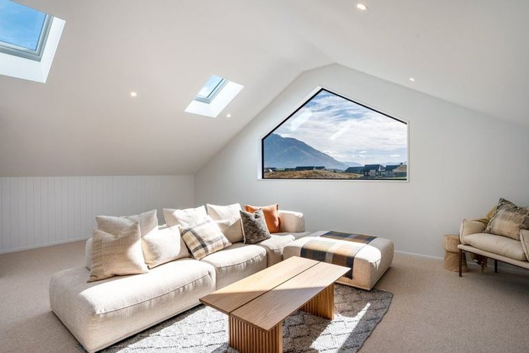 Photo of property in 42 Muster Road, Jacks Point, 9371