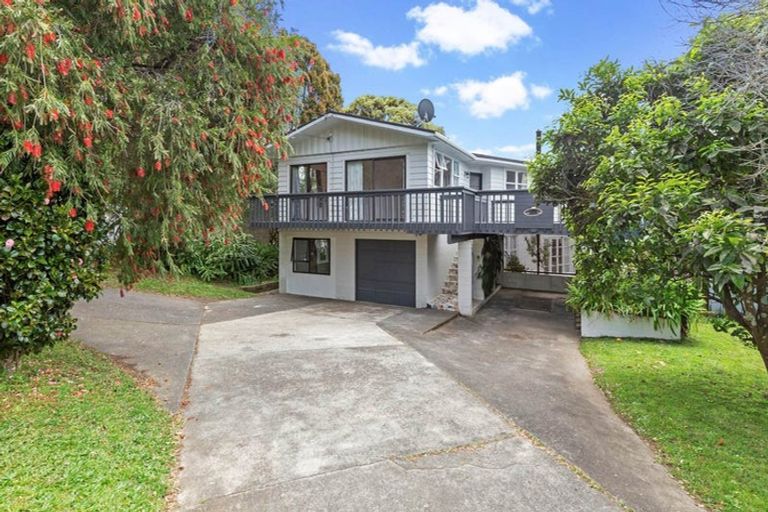 Photo of property in 28 Angelo Avenue, Howick, Auckland, 2014