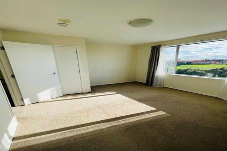 Photo of property in 5/17 Waihi Way, East Tamaki, Auckland, 2013