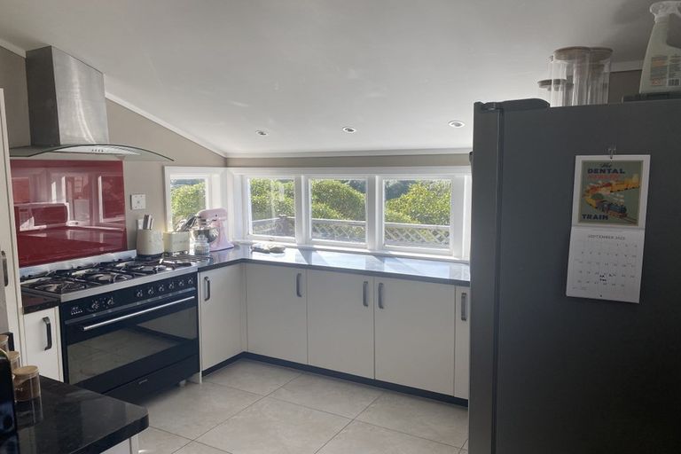 Photo of property in 14 Trelissick Crescent, Ngaio, Wellington, 6035