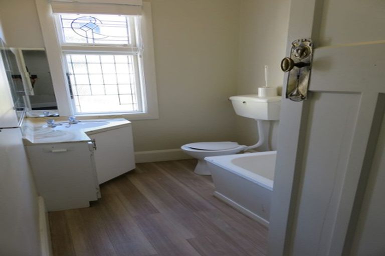 Photo of property in 27 Weka Street, Fendalton, Christchurch, 8041