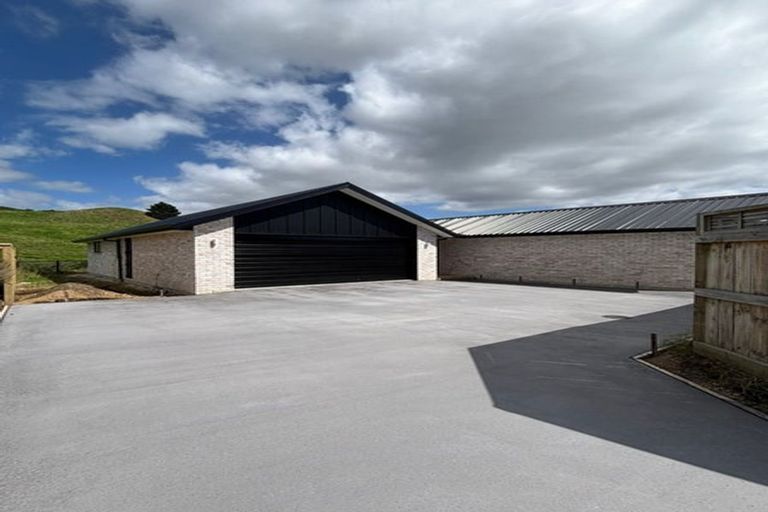 Photo of property in 241 Adler Drive, Ohauiti, Tauranga, 3112