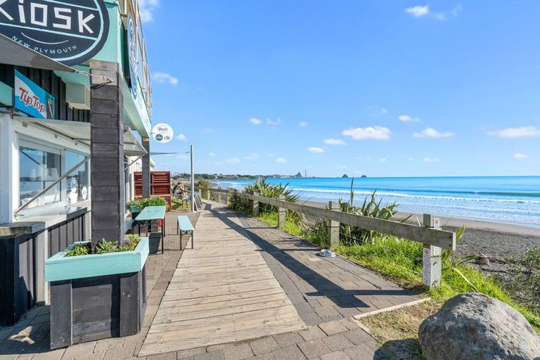 Photo of property in 6 Seaton Street, Strandon, New Plymouth, 4312