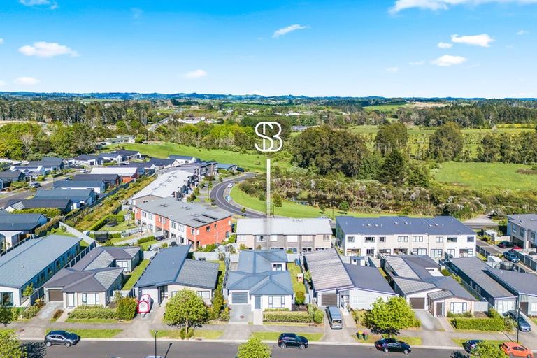 Photo of property in 14 Joseph Mcdonald Drive, Whenuapai, Auckland, 0618