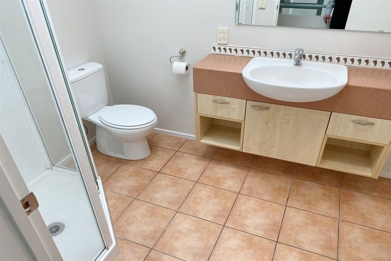 Photo of property in 168 Strickland Street, Sydenham, Christchurch, 8023