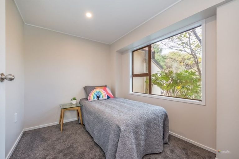 Photo of property in 25 Solander Place, Whitby, Porirua, 5024