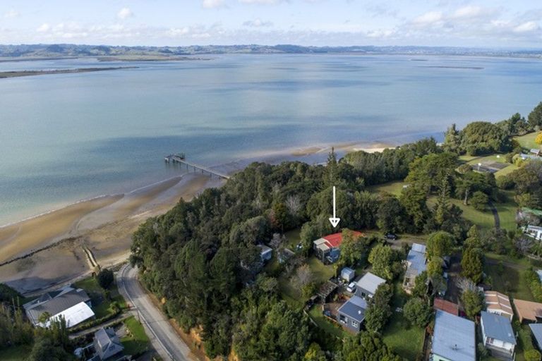 Photo of property in 51 James Mcleod Road, Shelly Beach, Helensville, 0874