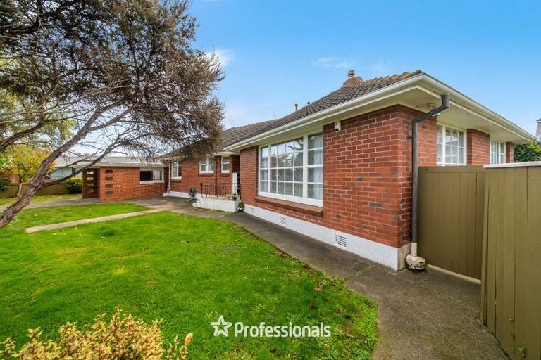 Photo of property in 151 Kings Crescent, Hutt Central, Lower Hutt, 5010
