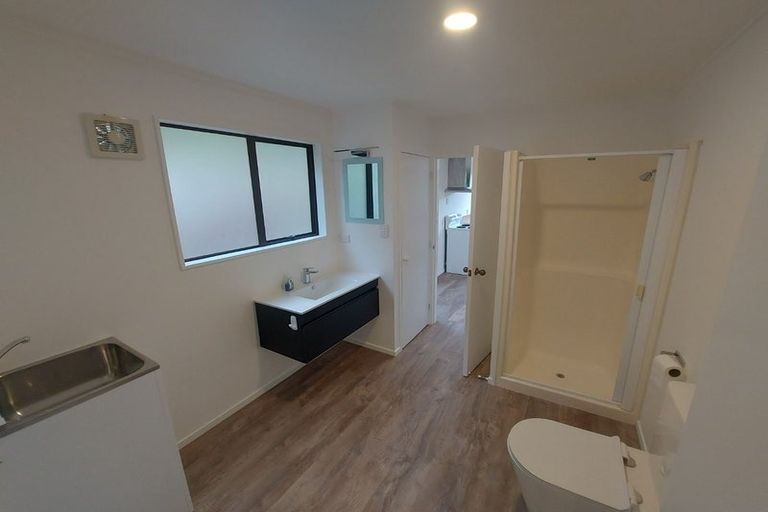 Photo of property in 66 Miromiro Road, Normandale, Lower Hutt, 5010