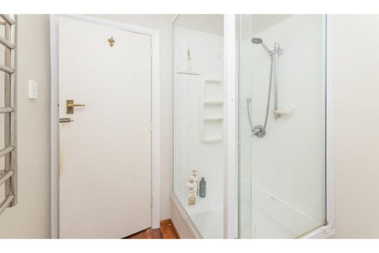 Photo of property in 125 Port Hills Road, Heathcote Valley, Christchurch, 8022