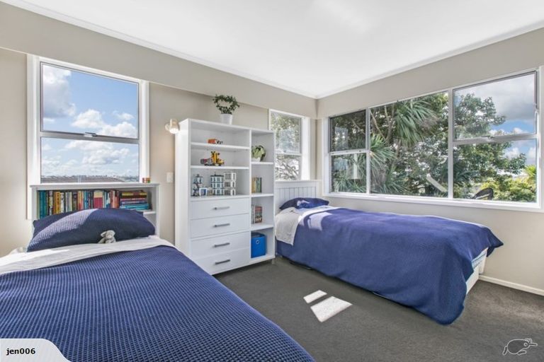 Photo of property in 46 Ripon Crescent, Meadowbank, Auckland, 1072