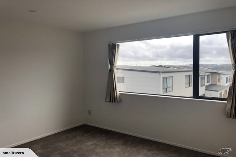 Photo of property in 4 Toia Lane, Silverdale, 0932